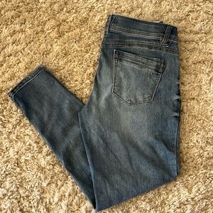 Democracy woman’s jeans size 10